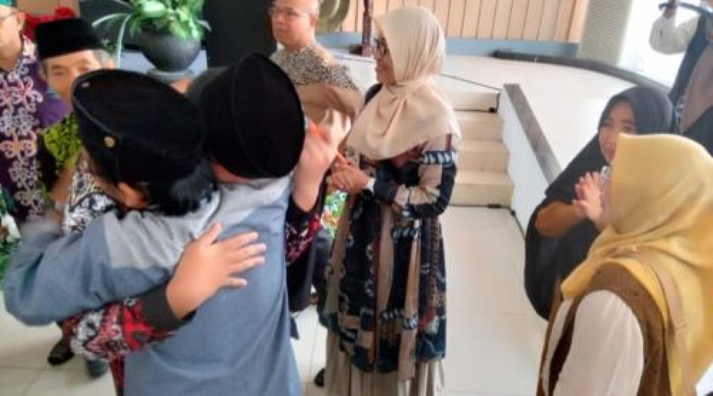 Tangis Haru Warnai  Kemenangan Pertama Kafilah Kaltim