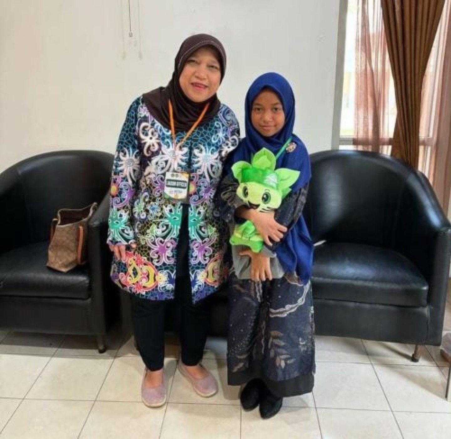 Yang Tersisa dari MTQN XXX. Maluku, Boneka Anggrek Hitam untuk Peserta Termuda